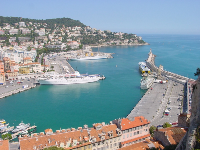 Nizza Blick von Chateau auf Hafen 1.JPG -                                